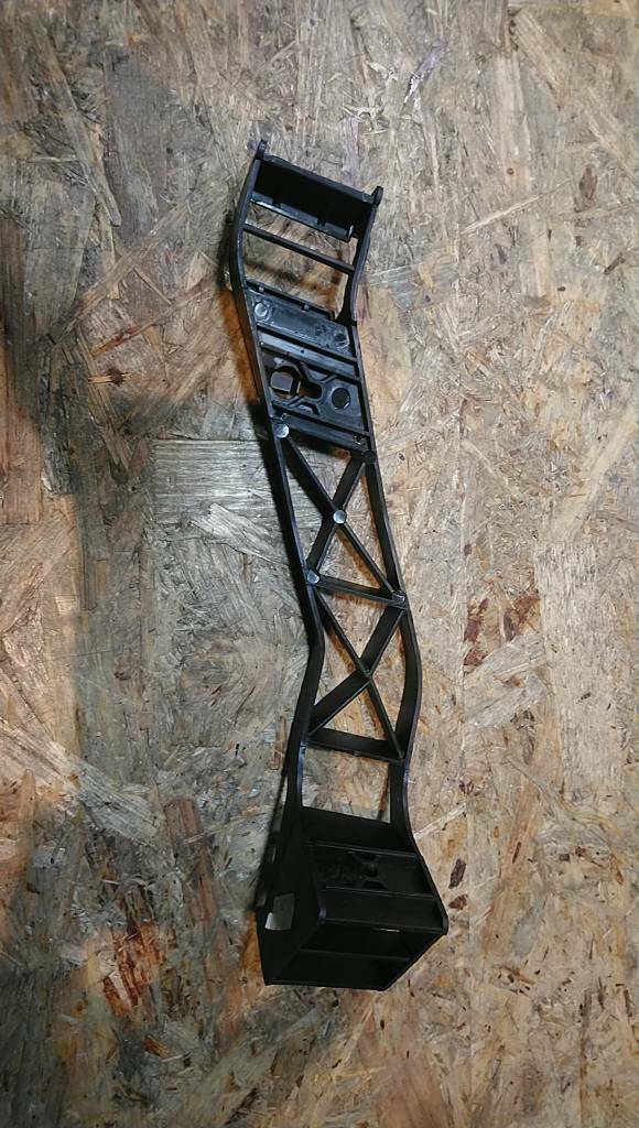 Omega A Caravan Stoßstangenführung Neu Original GM