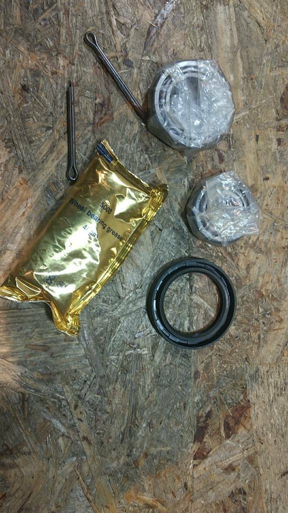 Original QH Radlager-Satz Ford Escort M Capri Orion NEU