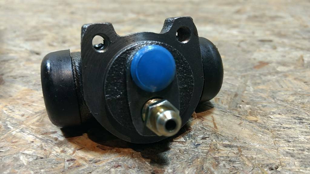 Original PEX Radzylinder h.l.  Ford Sierra MK 1 NEU