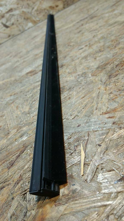 Original GM Opel Omega A Caravan Zierleiste NEU