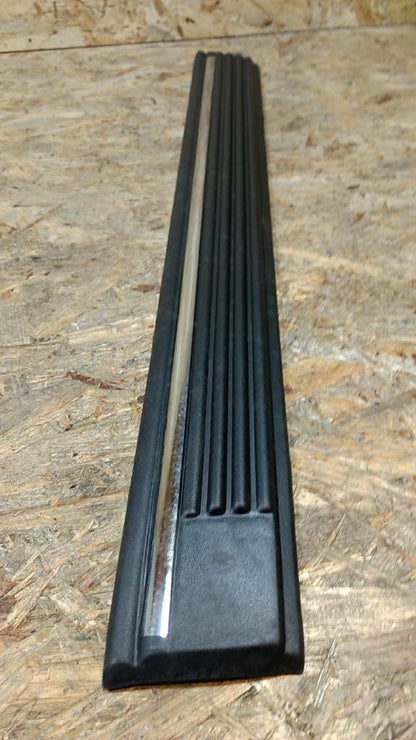 Original GM Opel Ascona C Schutzzierleiste Hintertür Links NEU