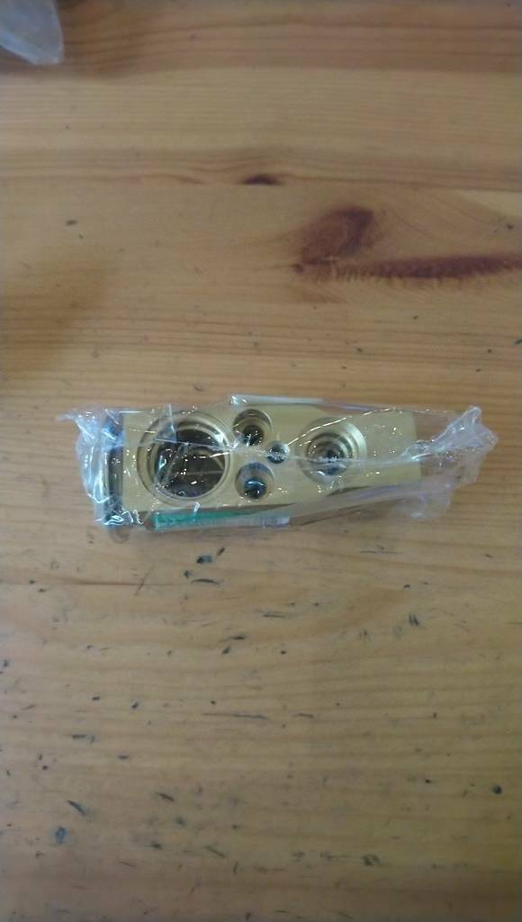 Opel Vectra B  Expansionsventil Klimaanlage NEU GM