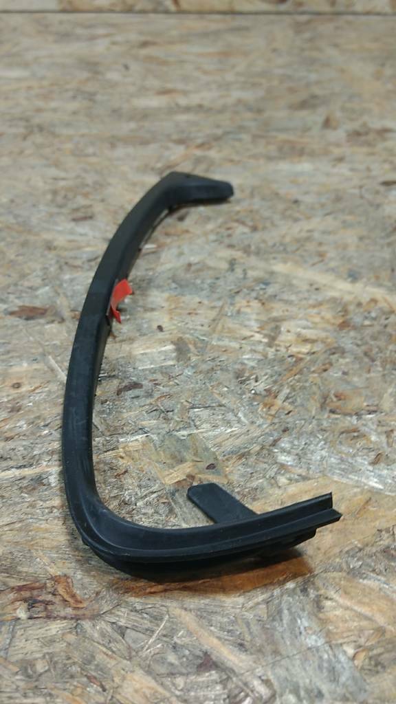 Original GM Opel Agila A Scheinwerferdichtung links NEU