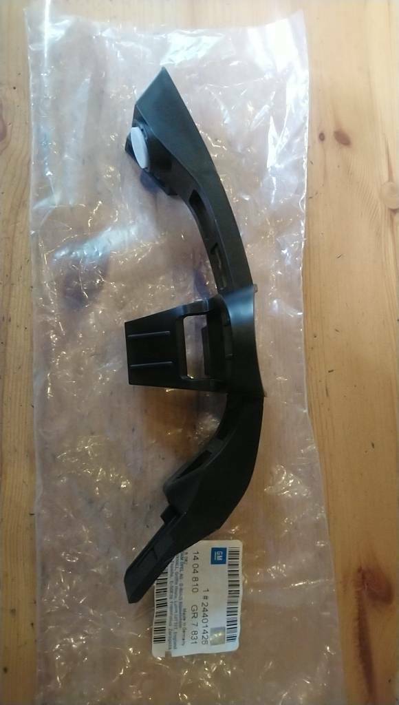 Opel Vectra C Stoßstangenführung Halter neu Original GM