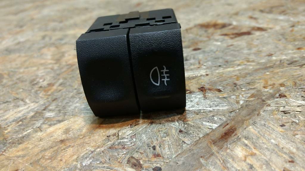 Original GM Opel Schalter Nebelscheinwerfer Omega B NEU