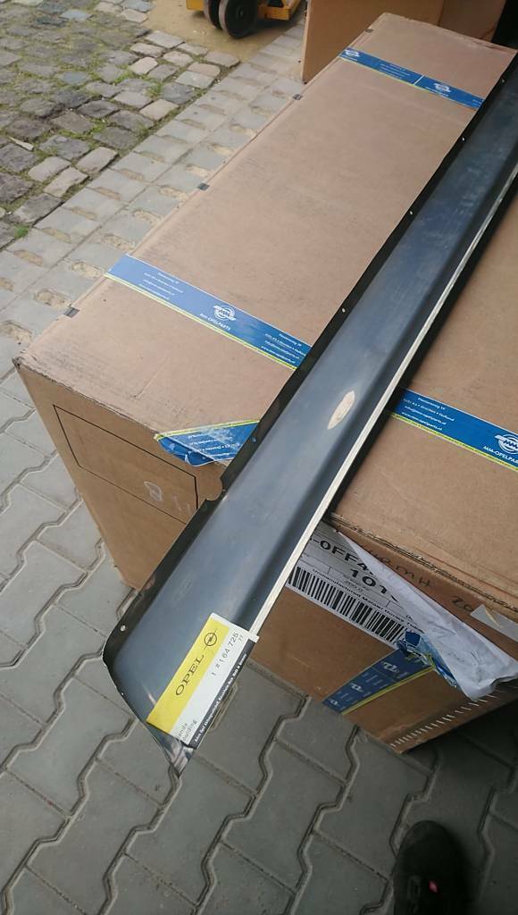 Opel Oldtimer Youngtimer Chrom Zierleiste blech neu Original