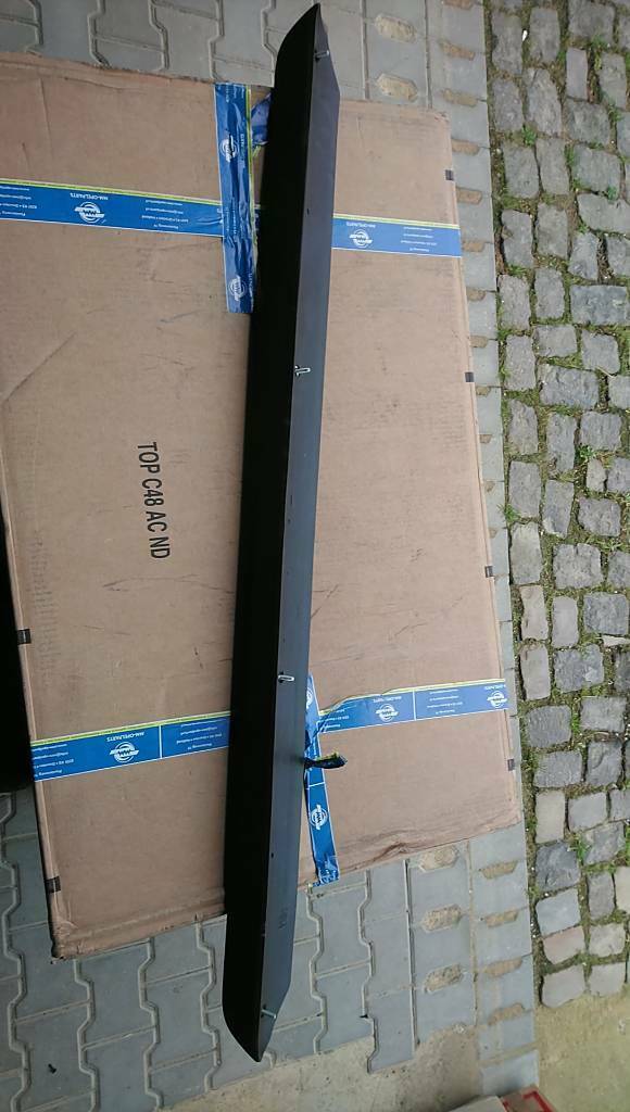 Kadett D Spoiler Irmscher neu Original GM