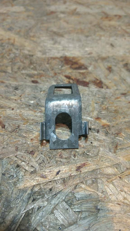 Original GM Opel Astra F Halter Kühlergitter rechts NEU