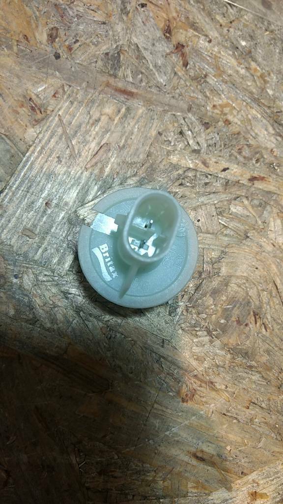 Original GM Opel Lampenfassung Omega B NEU