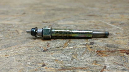 Original GM Opel Monterey Glühkerze NEU