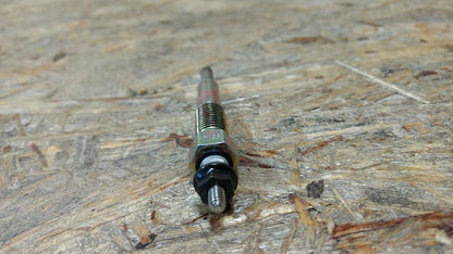 Original GM Opel Monterey Glühkerze NEU