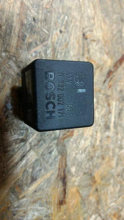 Original Mercedes Benz ABS-Relais 12V 50A NEU