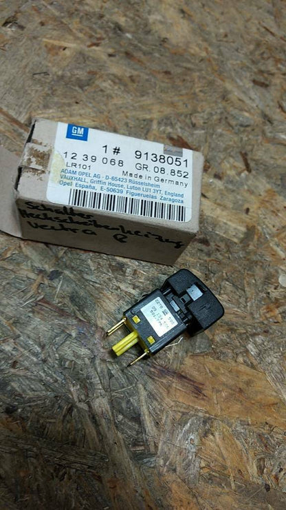 Original GM Opel Vectra B Schalter Heckscheibenheizung NEU