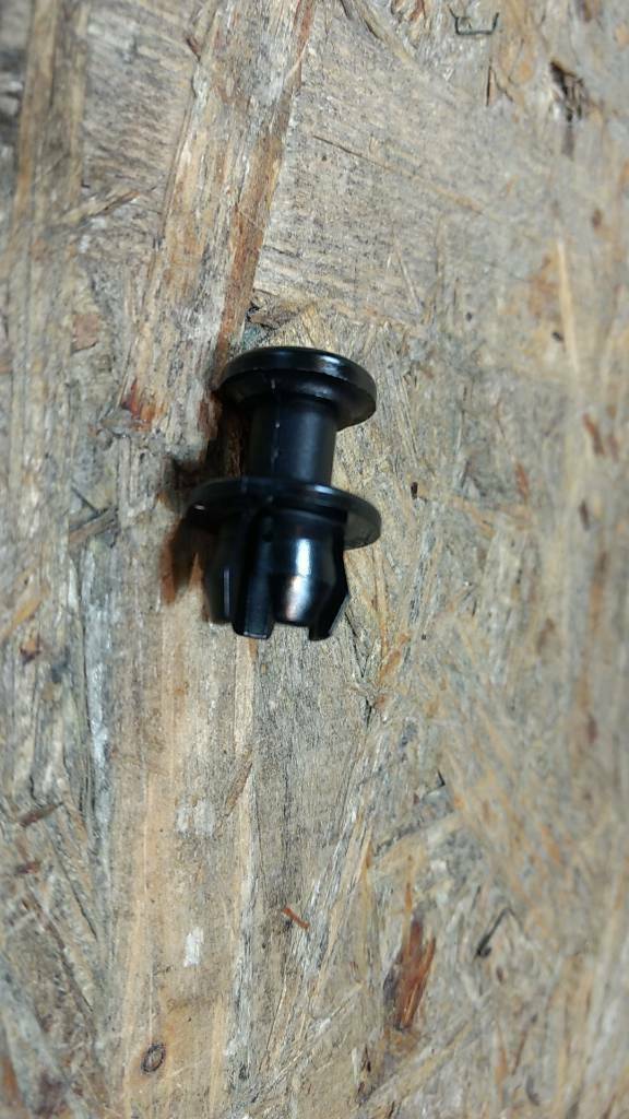Original GM Opel Meriva A Halter Empfänger Navi NEU