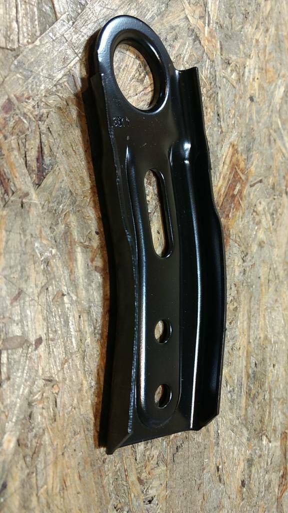 Original GM Opel Meriva Halter Befestigung Kühler NEU