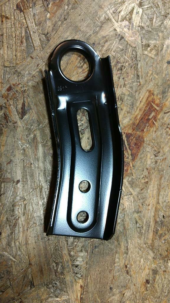 Original GM Opel Meriva Halter Befestigung Kühler NEU