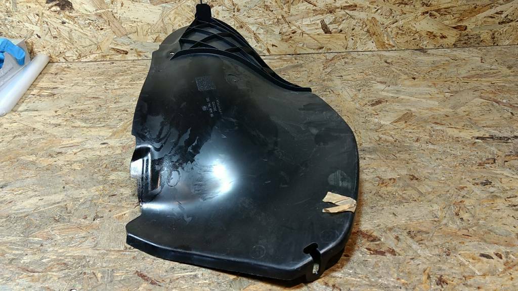 Original GM Opel Omega B Radhaus-Schale hinten rechts NEU