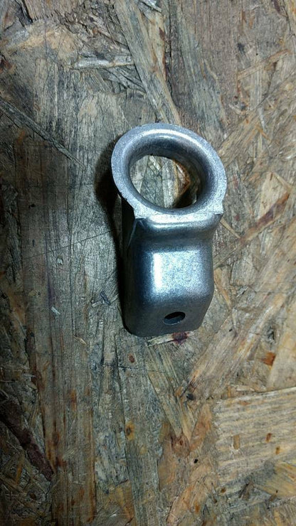 Original GM Opel Astra F Halter links Kühler an Front oben NEU
