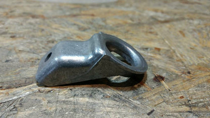 Original GM Opel Astra F Halter links Kühler an Front oben NEU