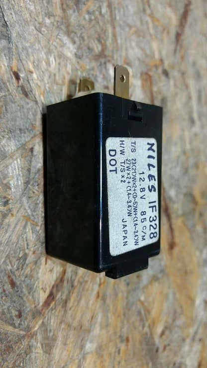 Original GM Opel Campo Monterey Relais Blinker Blinkergeber NEU