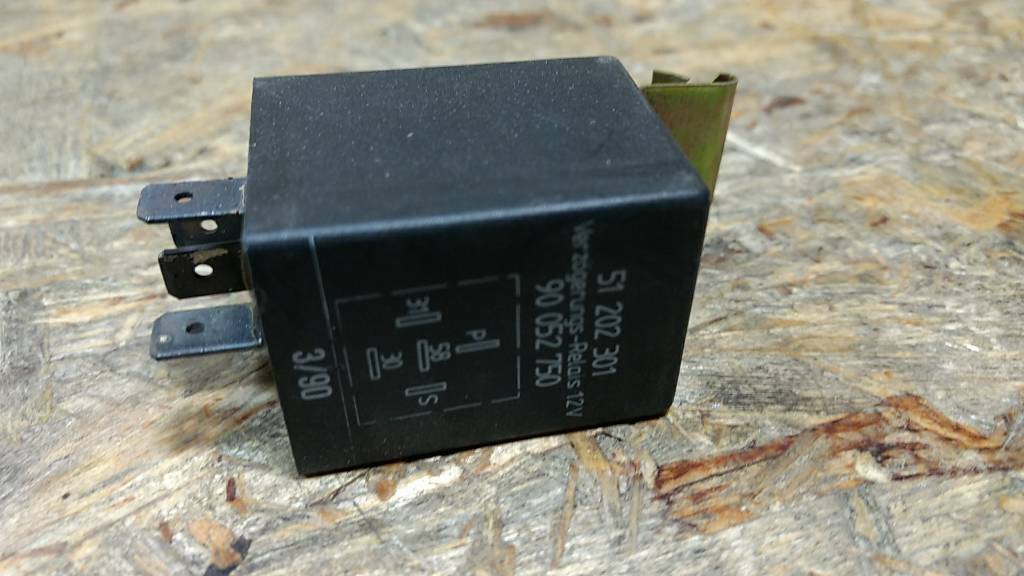 Opel Corsa A Kadett E Omega B Relais Scheinwerfer Reinigung neu original GM