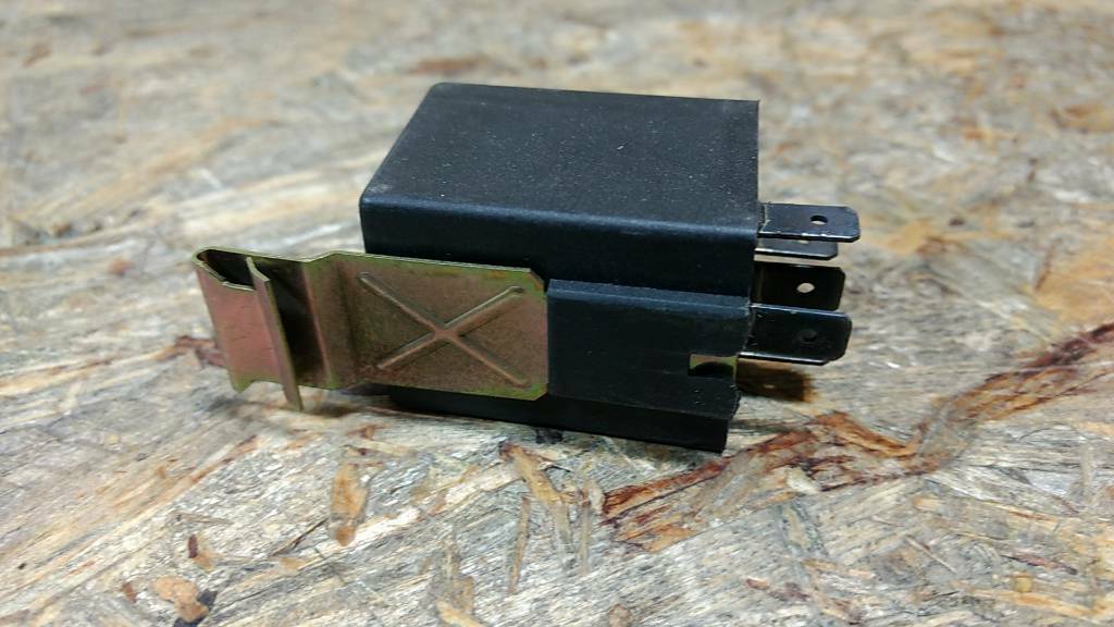 Opel Corsa A Kadett E Omega B Relais Scheinwerfer Reinigung neu original GM