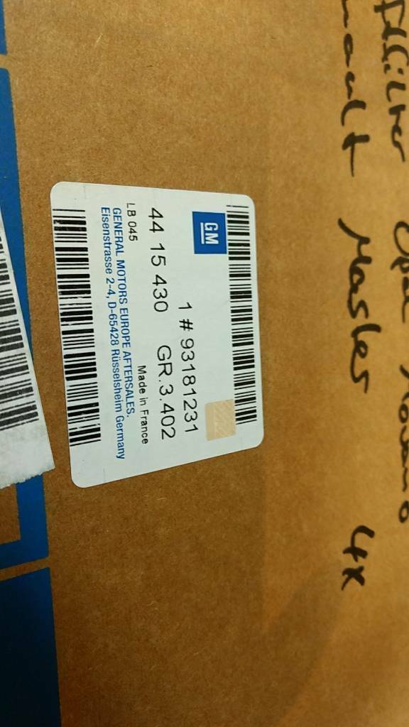 Original GM Opel Movano Renault Master Luftfilter NEU