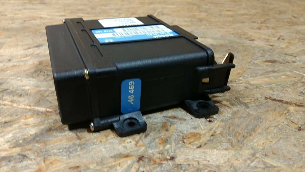 Original Bosch Steuergerät Zündsteuergerät Volvo NEU