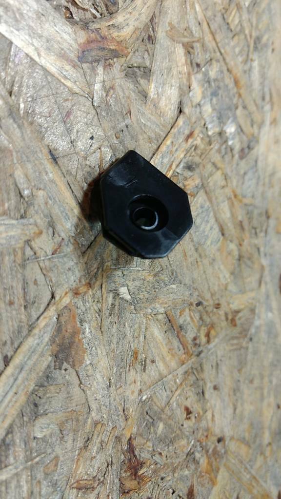 Original GM Opel Agila A Befestigungsclip Heckverkleidung NEU
