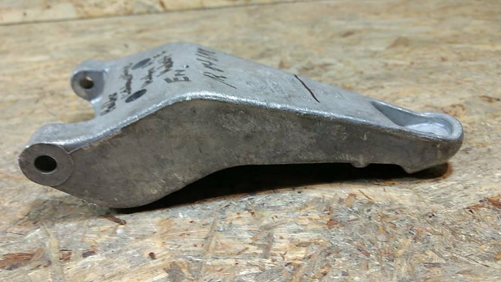 Original GM Opel Halter Lichtm. Vectra A Kadett E NEU