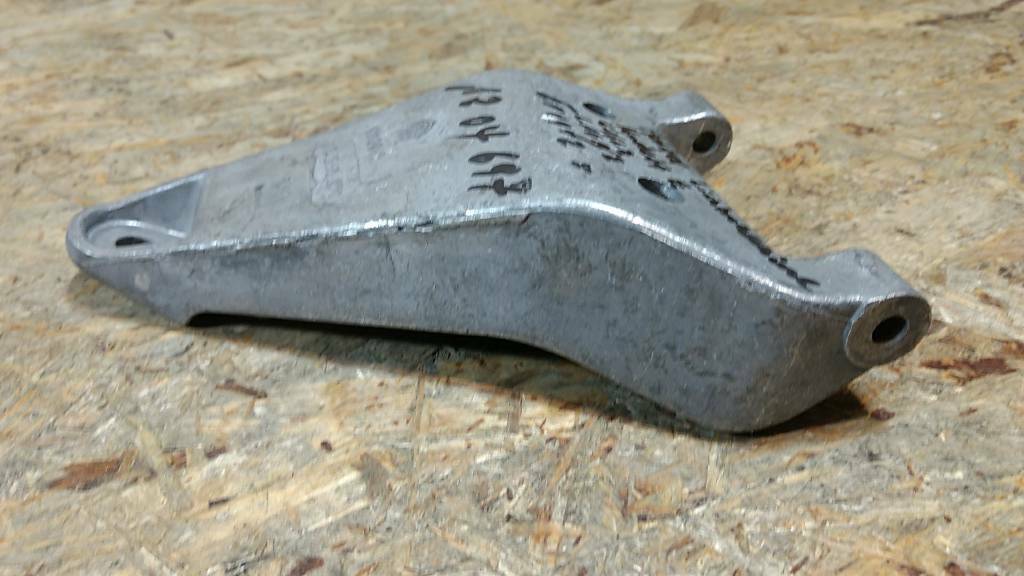 Original GM Opel Halter Lichtm. Kadett E C16CZ C16NZ Ersatz NEU