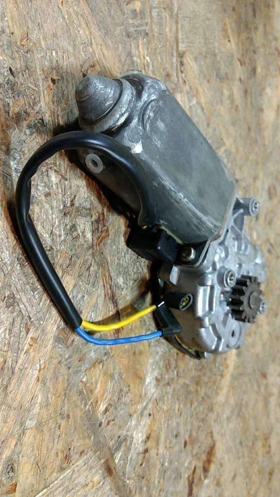 Original GM Opel Fensterhebermotor Commodore Neu