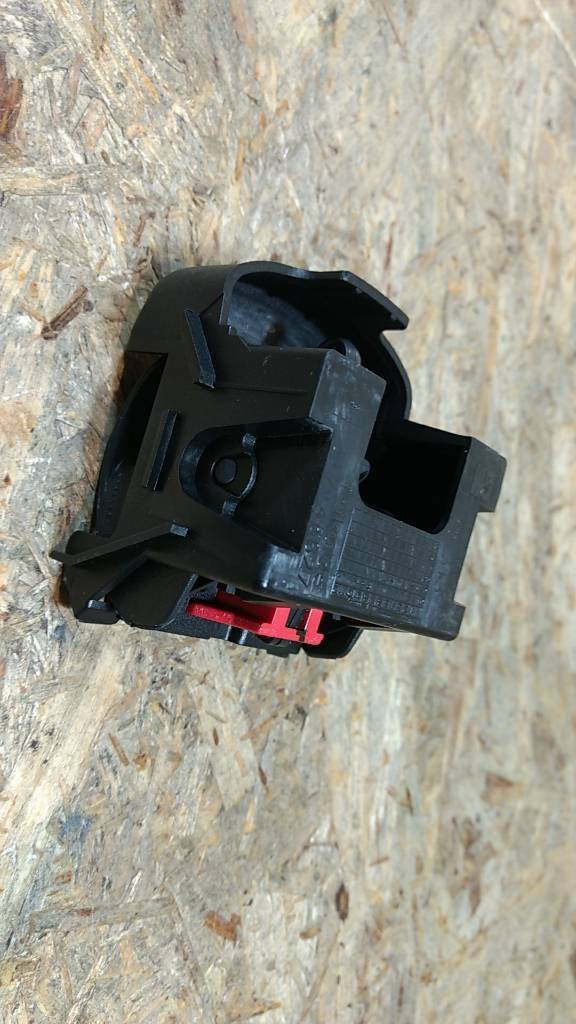Original GM Opel Hinterrückenaretierung Corsa C NEU