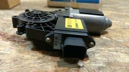 Original GM Opel Astra F Fensterhebermotor Türe vorne links NEU
