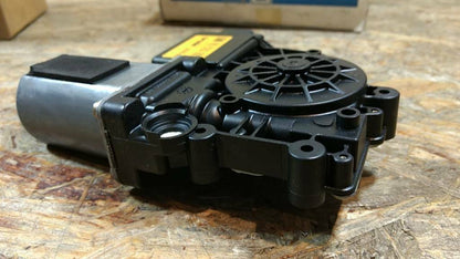 Original GM Opel Astra F Fensterhebermotor Türe vorne links NEU
