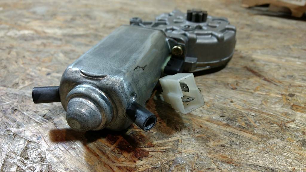 Original GM Opel Fensterheber links Corsa A NEU