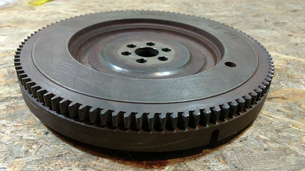 Original GM Opel Vivaro 2.8 DTi Schwungrad NEU