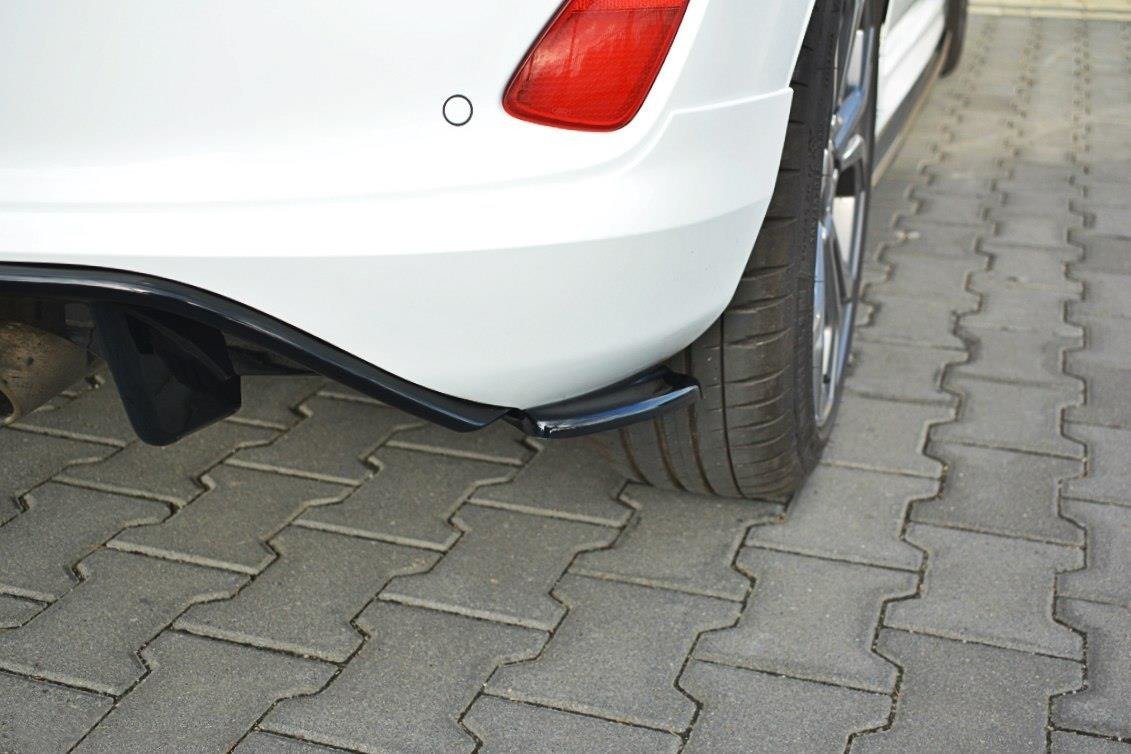 Heck Ansatz Flaps Diffusor V.1 für Ford Fiesta Mk8 ST-Line Carbon Look