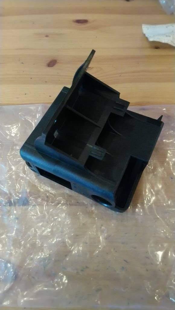 Vectra B Navigationssystem Halterung NEU Original GM