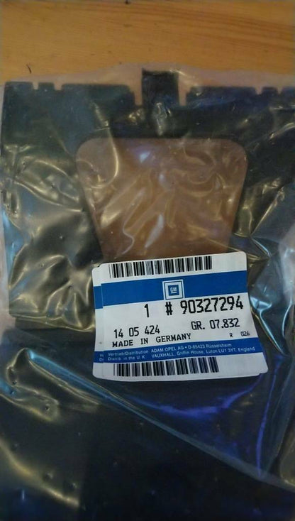 Omega A Caravan Abschlepphackenabdeckung neu Original gm