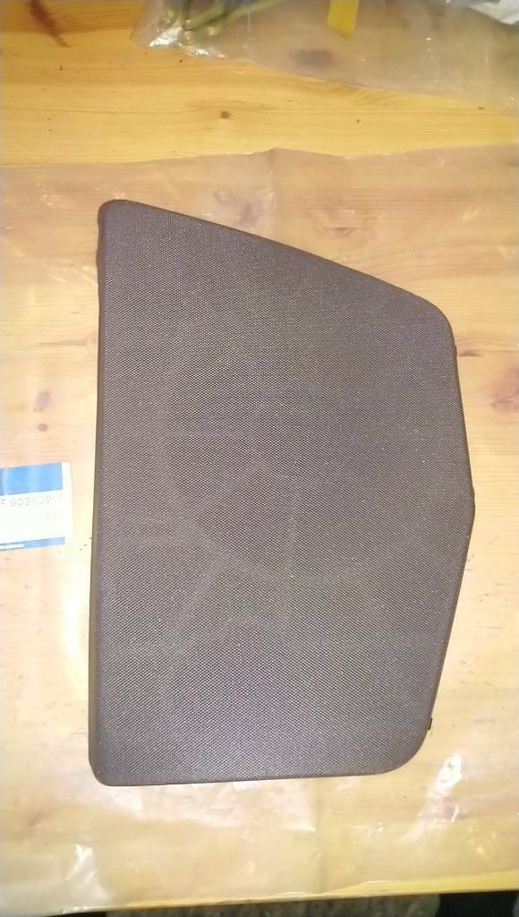 Omega A Boxenabdeckung hinten links Neu Original GM
