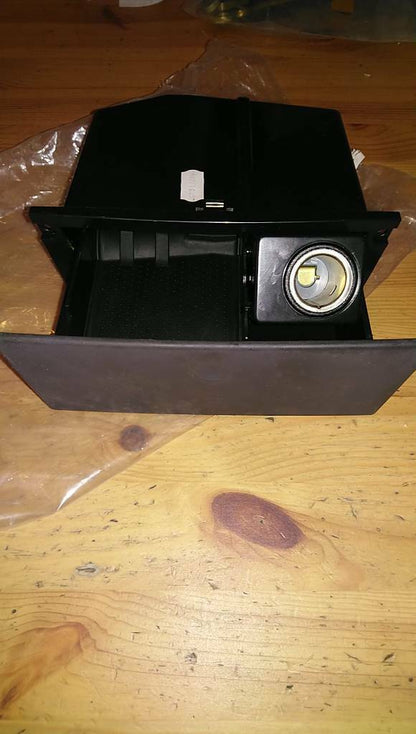 Opel Aschenbecher neu Original gm 7209040