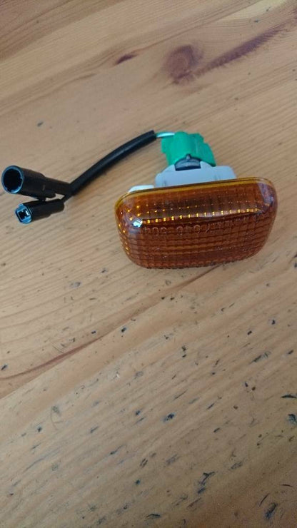 Opel Monterey Zusatz Blinker neu original GM