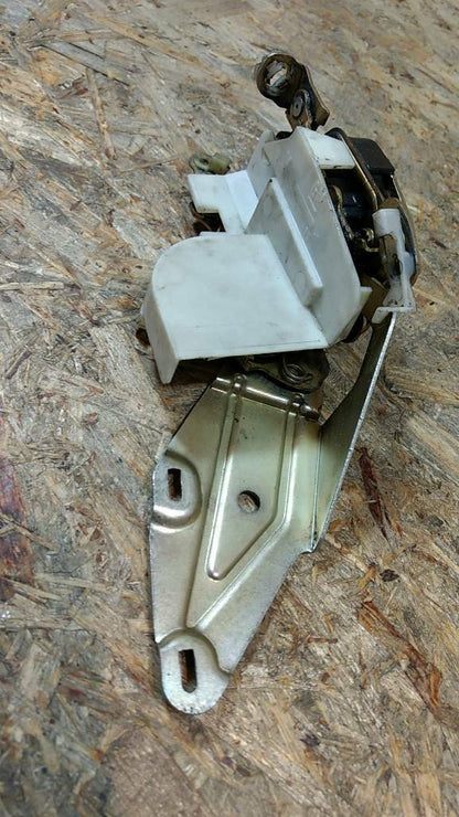 Original GM Opel Vectra A Türschloss vorne links NEU