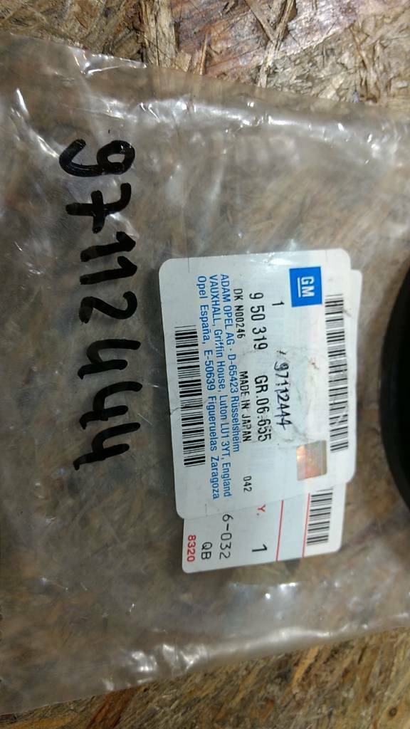 Original GM Opel Astra F Riemenscheibe Hilfskraftlenkung NEU