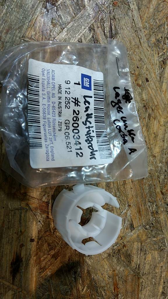 Original GM Opel Corsa A Lager Lenkstützrohr NEU