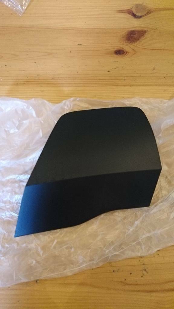Agila A njoy Klappe Abschlepphacken vorne neu original GM