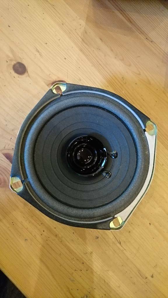 Astra F Lautsprecher hinten Neu Original GM