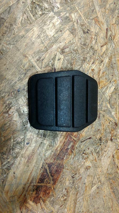Original GM Opel Movano A Kupplungspedalgummi NEU