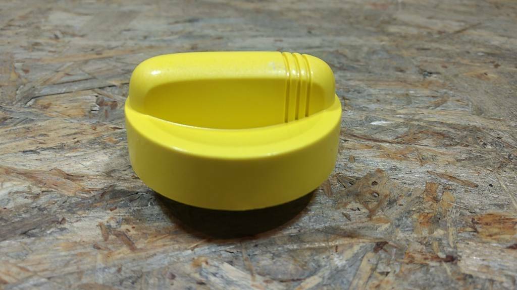 Opel Movano Öldeckel Öleinfüllstutzen neu original GM